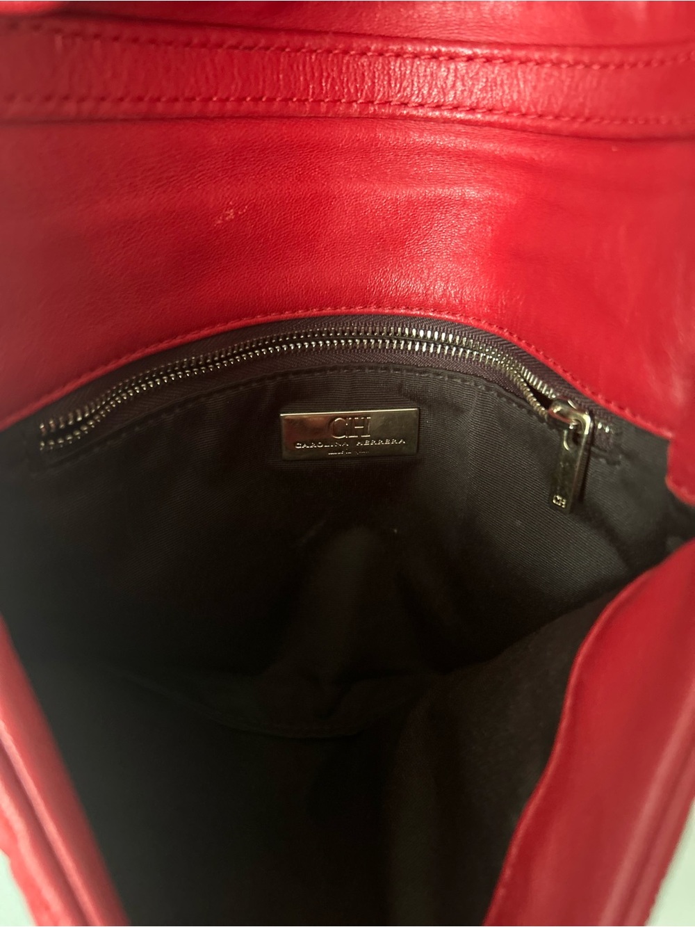 Carolina Herrera leather bag - Picture 10 of 15